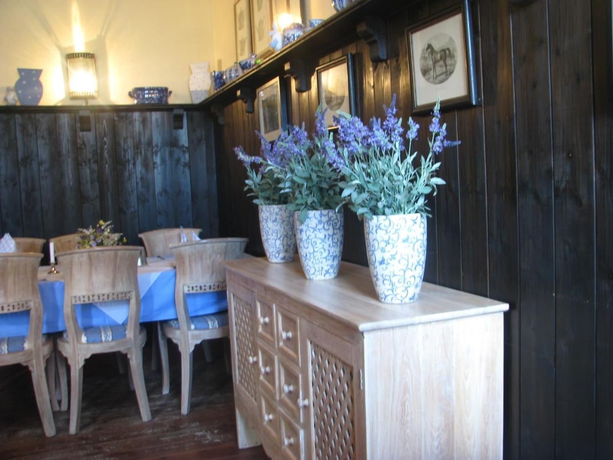 Wörlitz Gasthaus Und Pension "Zum Hauenden Schwein" מראה חיצוני תמונה